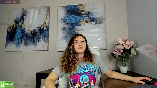 chubby vanniie  online show from December 6, 2024, 8:18 pm