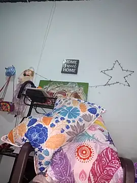 Bellota 22 Fuckme online show from February 25, 2026, 2:54 am