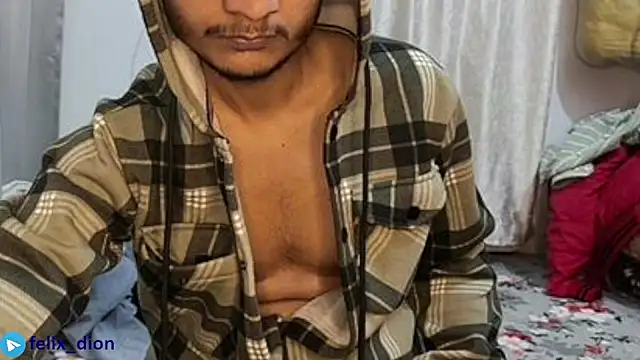 Snapshot of felix_dion chatting on February 7, 2026, 4:11 pm felix dion online show from February 7, 2026, 4:11 pm