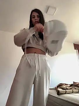 LittleePrincess online show from January 23, 2025, 1:56 pm