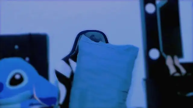 Snapshot of KathieBurning chatting on September 29, 2025, 6:24 pm KathieBurning online show from September 29, 2025, 6:24 pm