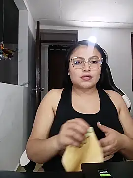 KathieBurning online show from January 17, 2026, 9:07 pm