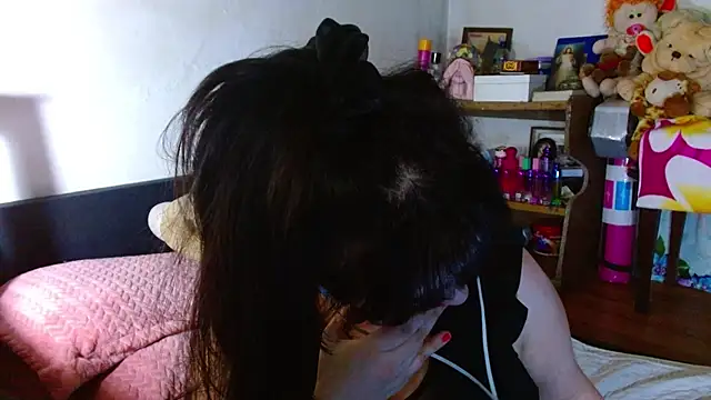 collette beaufoy  online show from May 4, 2026, 5:47 am