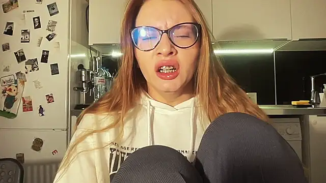  emilia xxx online show from December 28, 2024, 2:33 am