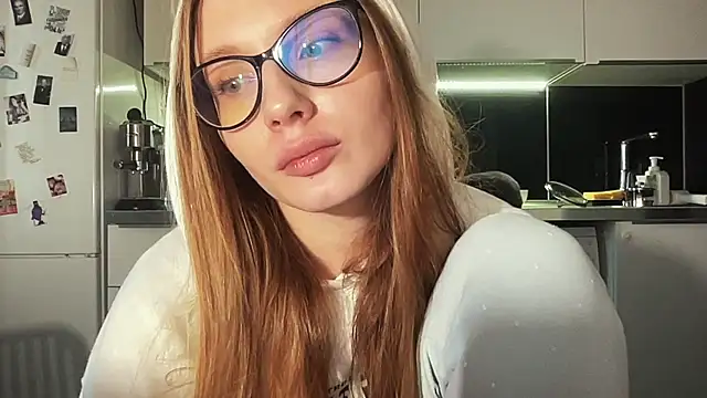  emilia xxx online show from January 11, 2025, 7:06 am