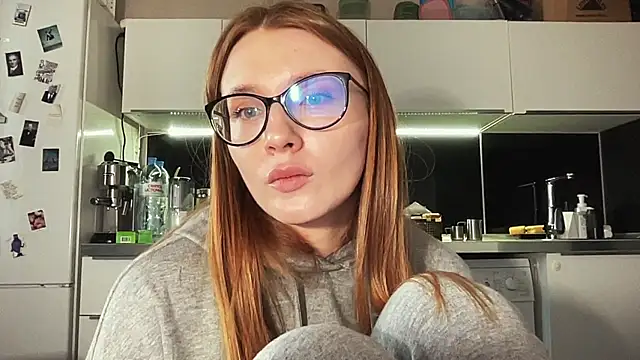  emilia xxx online show from January 18, 2025, 6:56 am