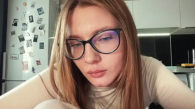  emilia xxx online show from February 24, 2025, 6:16 am