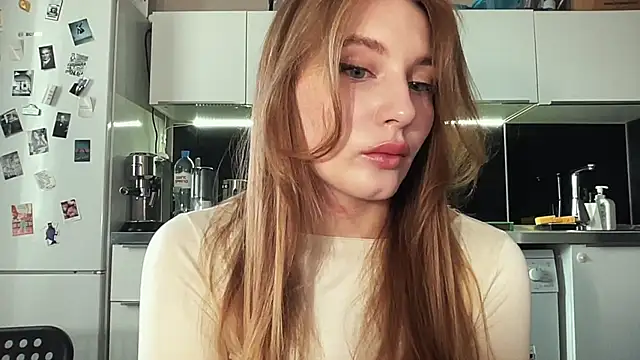  emilia xxx online show from March 8, 2025, 2:55 am