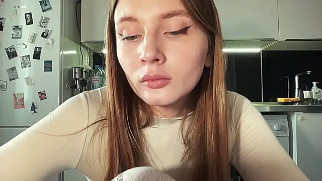  emilia xxx online show from March 19, 2025, 6:35 am