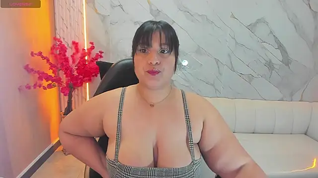 SALMA G online show from September 13, 2025, 1:22 pm