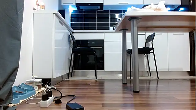 niky sweet1919 online show from November 19, 2025, 4:29 pm