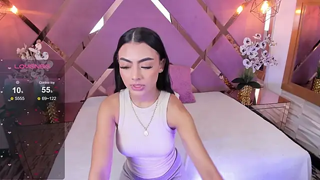 SHANONCLARK online show from February 27, 2025, 7:04 pm