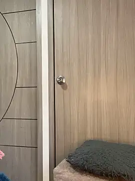 Lady  Pink online show from March 4, 2026, 9:10 pm