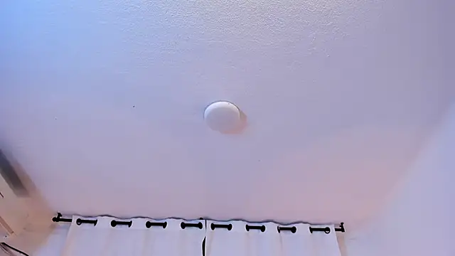 brittany069 online show from October 30, 2025, 4:58 am