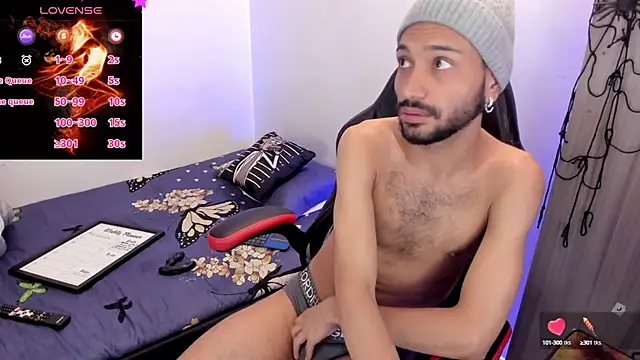 Snapshot of Aron_Baylor chatting on October 21, 2025, 9:21 am Aron Baylor online show from October 21, 2025, 9:21 am