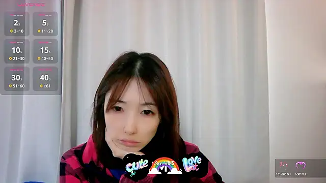 Love me Eri  online show from October 9, 2025, 11:58 pm