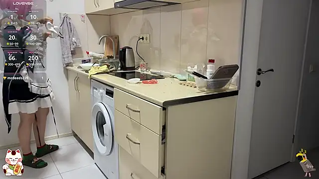 Snapshot of ShiroiFubuki chatting on October 17, 2025, 5:26 pm ShiroiFubuki online show from October 17, 2025, 5:26 pm