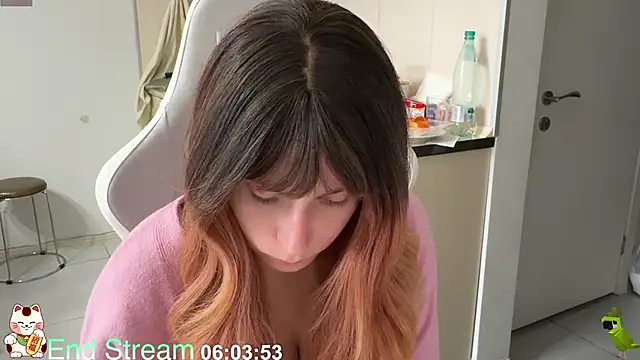 ShiroiFubuki online show from March 16, 2026, 9:46 am