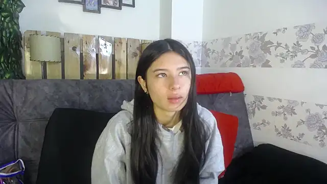 renata allen online show from February 5, 2025, 1:22 pm