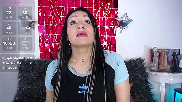 Snapshot of luna_sofia69 chatting on September 9, 2025, 11:32 am luna sofia69 online show from September 9, 2025, 11:32 am