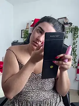 Lia flowers online show from December 24, 2024, 8:27 pm