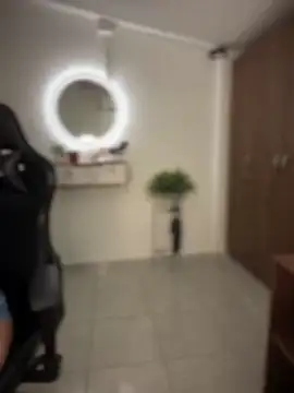 Snapshot of Lia_flowers chatting on October 23, 2025, 2:00 am Lia flowers online show from October 23, 2025, 2:00 am