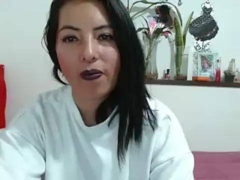 Snapshot of Mariana_collins99 chatting on December 15, 2024, 5:34 am Mariana collins99 online show from December 15, 2024, 5:34 am