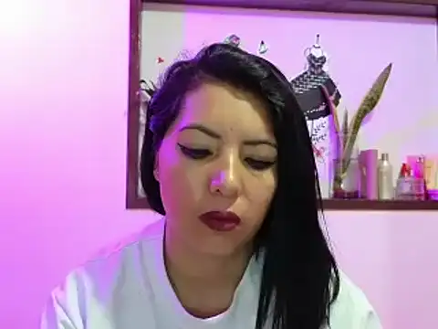 Snapshot of Mariana_collins99 chatting on March 12, 2025, 5:02 am Mariana collins99 online show from March 12, 2025, 5:02 am