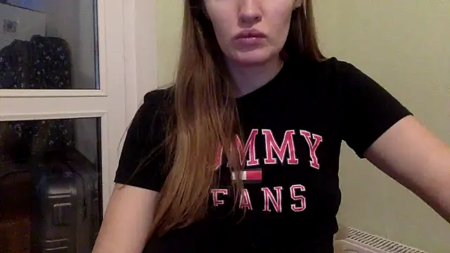 vanessa4you online show from January 29, 2025, 4:05 am