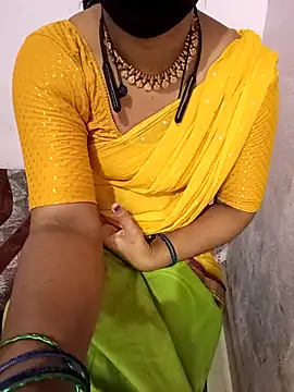 Mallu-Gayathri Arun online show from September 12, 2025, 5:29 am