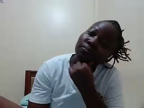 Snapshot of traper_1 chatting on February 18, 2025, 2:16 am traper 1 online show from February 18, 2025, 2:16 am