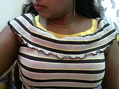 esita 1212 online show from January 4, 2025, 2:56 am