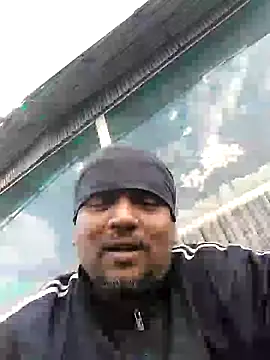Snapshot of Dick_6inches chatting on February 17, 2025, 2:31 am Dick 6inches online show from February 17, 2025, 2:31 am