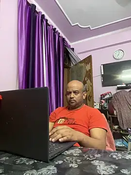 Snapshot of Dick_6inches chatting on October 7, 2025, 1:30 pm Dick 6inches online show from October 7, 2025, 1:30 pm