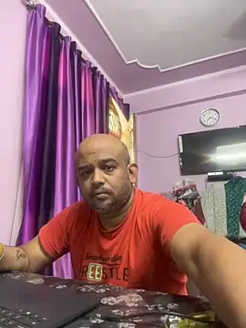 Snapshot of Dick_6inches chatting on October 9, 2025, 1:47 am Dick 6inches online show from October 9, 2025, 1:47 am