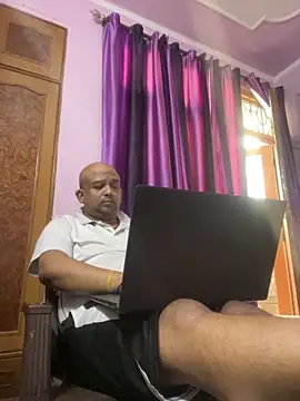 Snapshot of Dick_6inches chatting on October 11, 2025, 3:06 am Dick 6inches online show from October 11, 2025, 3:06 am
