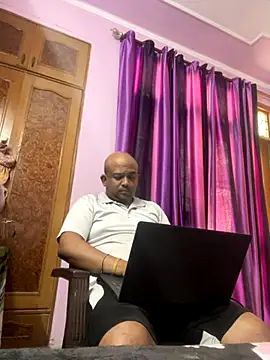 Snapshot of Dick_6inches chatting on October 13, 2025, 3:39 am Dick 6inches online show from October 13, 2025, 3:39 am