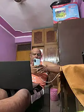 Dick 6inches online show from May 4, 2026, 8:54 am