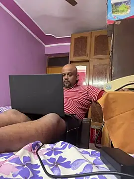 Dick 6inches online show from June 15, 2026, 9:00 am