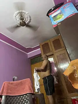 Dick 6inches online show from July 11, 2026, 5:04 pm