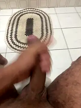 Snapshot of thpaugrande chatting on November 1, 2025, 8:33 pm thpaugrande online show from November 1, 2025, 8:33 pm