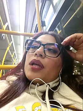 silvia lane online show from November 5, 2025, 2:55 am