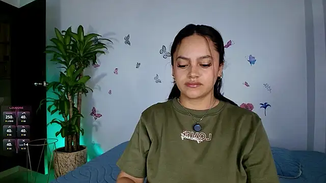 VICTORIABLACK xh online show from February 15, 2026, 8:57 am