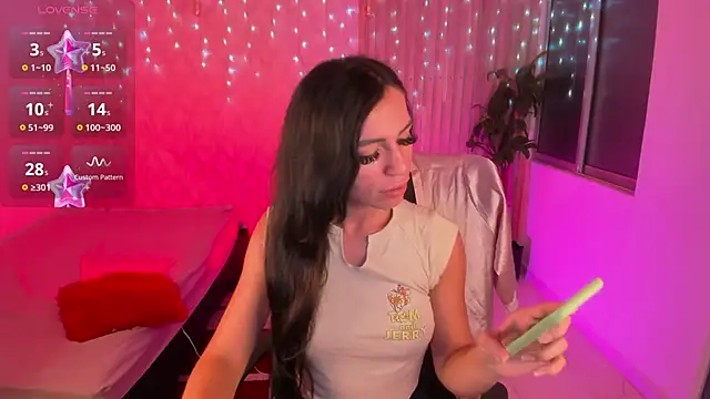 paulina hilton ms online show from January 10, 2025, 8:26 pm