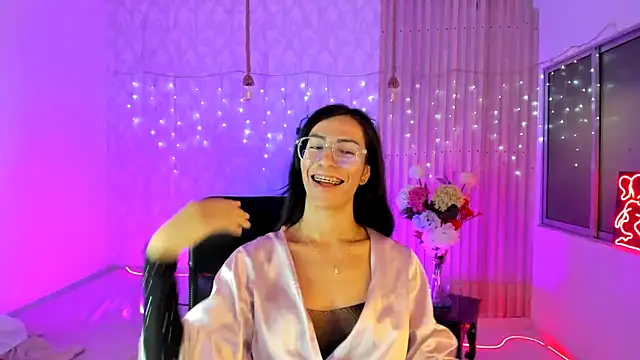 paulina hilton ms online show from March 4, 2025, 10:38 pm