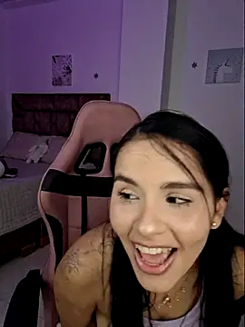 Snapshot of heyshaa chatting on September 27, 2025, 7:52 pm heyshaa online show from September 27, 2025, 7:52 pm