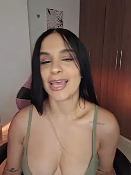 Snapshot of heyshaa chatting on March 21, 2026, 9:07 pm heyshaa online show from March 21, 2026, 9:07 pm