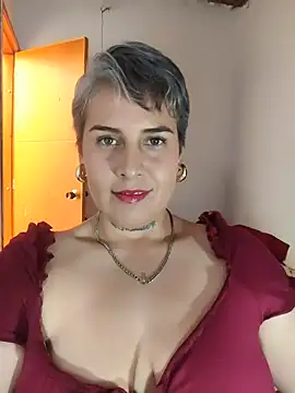 Yessi rousse online show from June 12, 2026, 1:54 pm