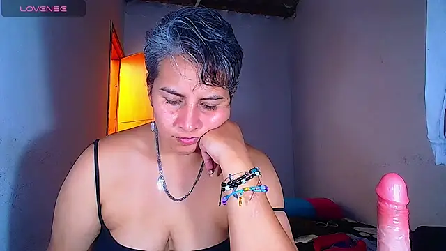 Yessi rousse online show from July 10, 2026, 6:54 pm