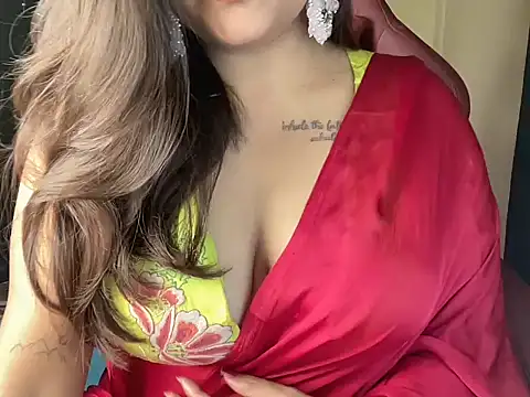 shanayaaa 1 online show from February 6, 2025, 6:56 pm